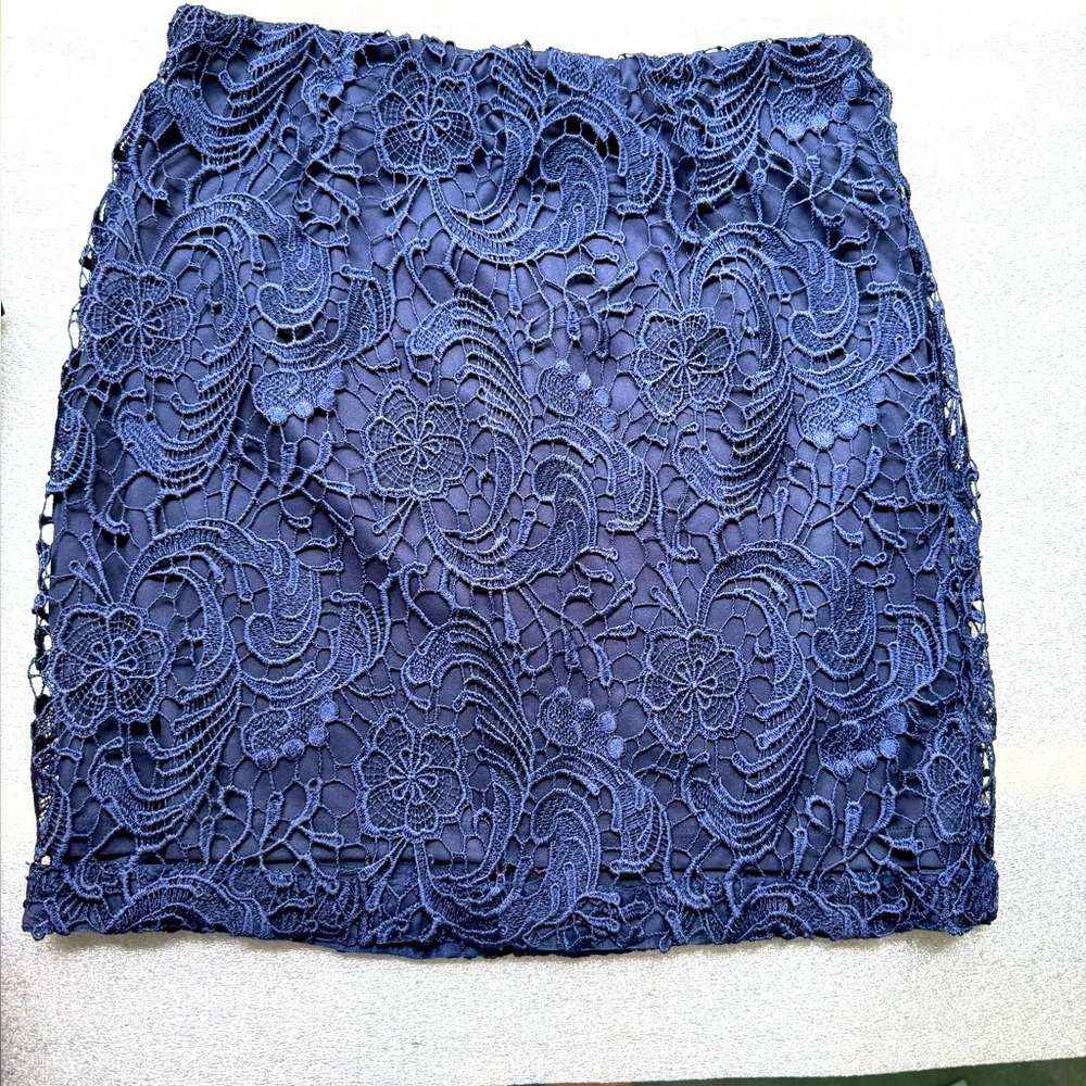 Forever 21 - Elegant Navy Lace Mini Skirt